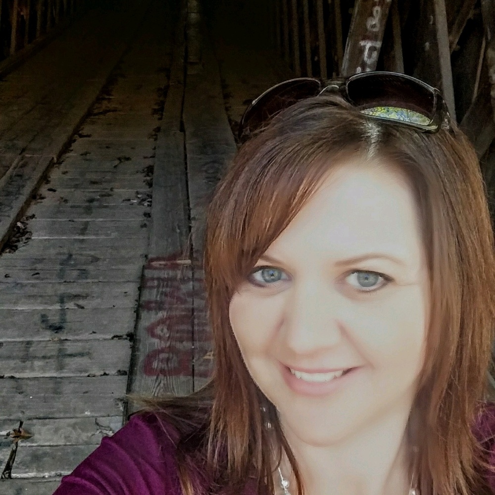 Meet your Posher, Tina